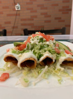 Delicias De México food