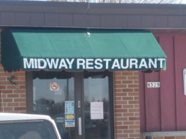 Midway Eat food