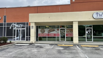 Halal Pizza Grocery inside