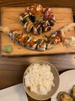 Kotobuki Sushi food