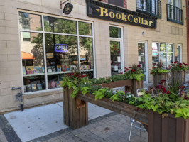 The Book Cellar outside