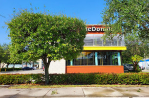 Mcdonald's outside