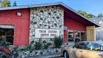 Train Station Coffee Shop outside