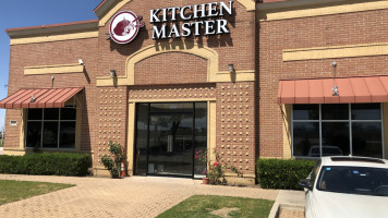 Kitchen Master Texas outside