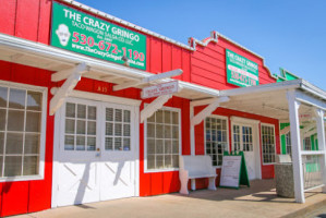 The Crazy Gringo Taco Wagon Salsa Co. outside