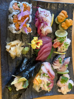 Suzuki Sushi Bar food