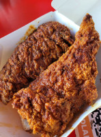 Baba's Hot Chicken food