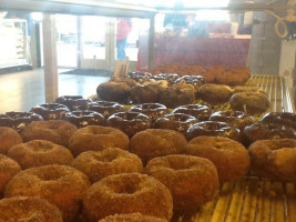 Market Fresh Donuts By Porter's food