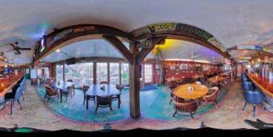 Gilhooley's Restaurant Oyster Bar inside