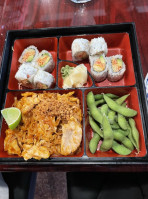Tup Tim Thai Restaurant And Sushi Bar food