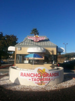 Pacheco’s Mexican Grill outside