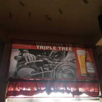 Triple Tree Tavern food