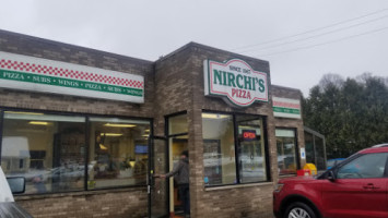 Nirchi's Pizza food