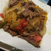 La Cosinita Latina inside