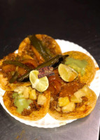 Tacos Los Guerreros food