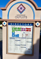 Miromar Outlets outside