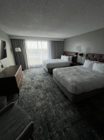 Four Points By Sheraton Suites Tampa Airport Westshore inside
