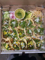 Uno Mas Fresh Mex food