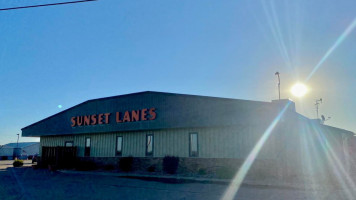 Sunset Lanes And Hall food