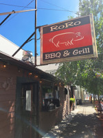 Roro Bbq Grill outside