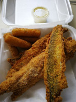 Southfield Fish Chicken food