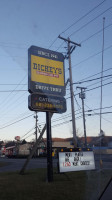 Dickey's Barbecue Pit outside