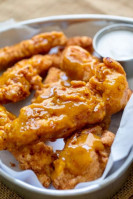 New York Pizza Wings food