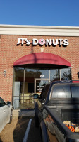 Jts Donuts Llc outside