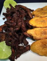 El Rancho Dominicano food