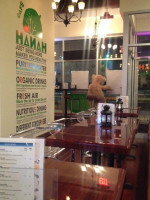 Sushi Cafe Hanah inside