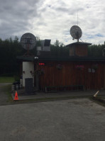Tug Liquor Goose Bay Inn outside