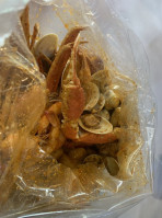 Crackin' Crab Santa Fe Seafood Boil food
