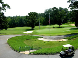 Lake Hickory Country Club Springs Clubhouse inside