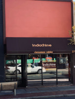 Indochine outside