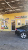 Rosie's Tamales outside