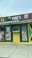 Reggae Vibes outside