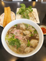 Pho Hong Phat food