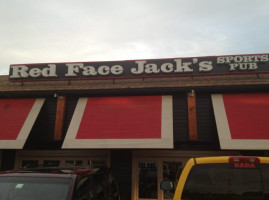 Redface Jacks outside