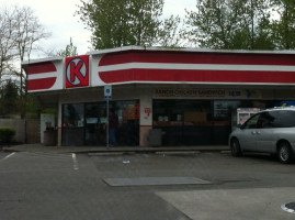 Atm (circle K) outside