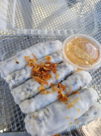Wing Wah Pho Ga food