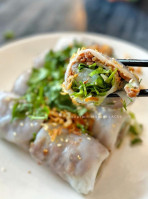 Bánh Cuốn Tây Hồ food