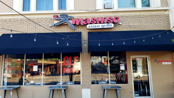 Mashiso Asian Grille food