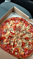 Cosmo's Pizza food
