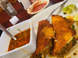 Los Michoacanos Garcias food