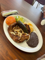 El Sabor Del Pueblo food