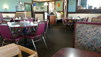 The Windmill Family Restaurant food