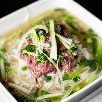 Song Lynn Vietnamese Cuisine food