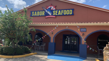 Sabor Seafood outside