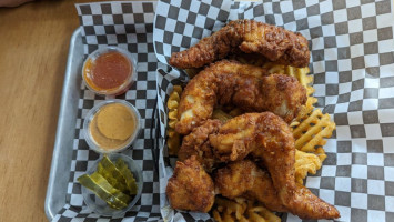 Baes Fried Chicken food