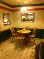 Imo's Pizza inside